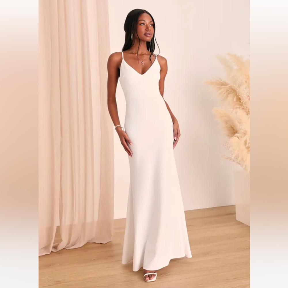 NWT Lulu’s Infinite Glory White Maxi Dress